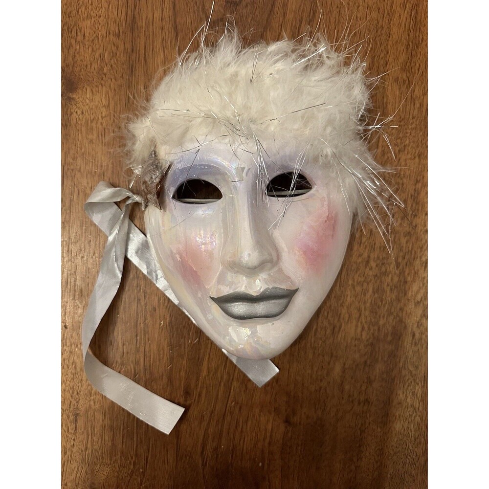 VNTG CERAMIC MARDI GRAS MASK WALL PARADISE COLLECTION  HANGING DECOR. 7 X 6 in